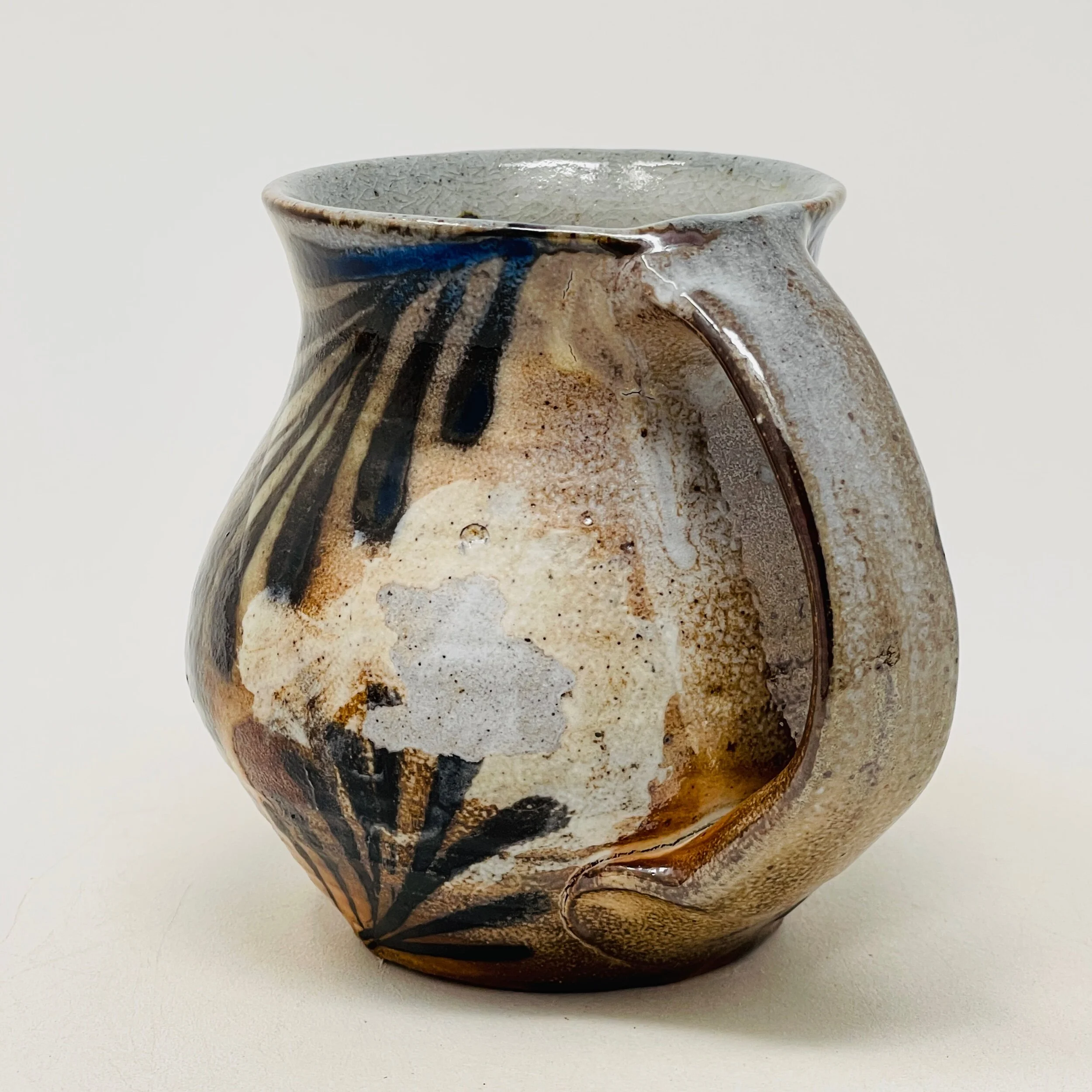 DA16F2F9-00FD-4C0F-BD8D-AB63A661D349