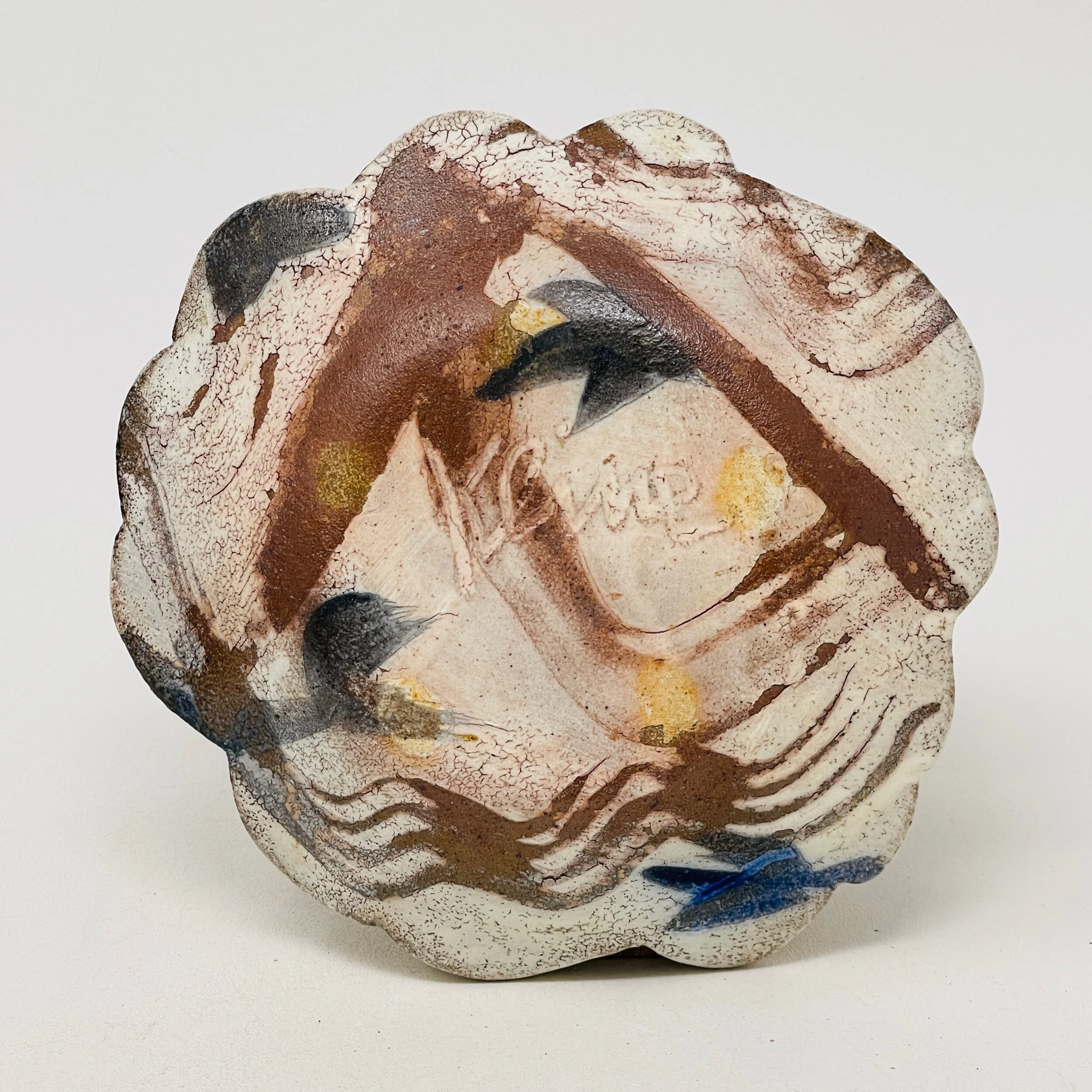 2D766B60-F44E-4A57-BE7C-77887E7D5DBB