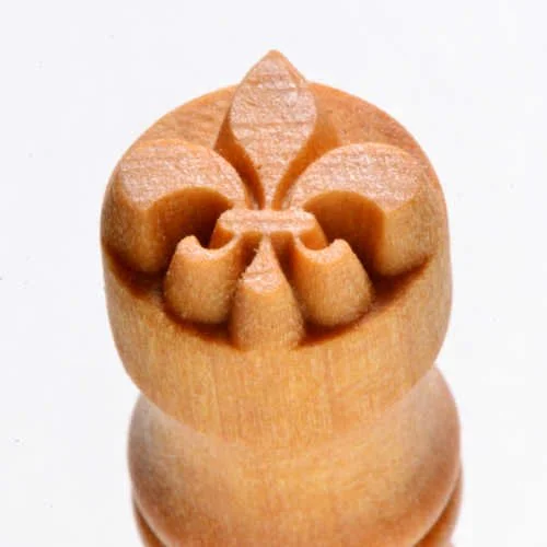 Small Round Stamp – Fleur-de-lis - scs-130