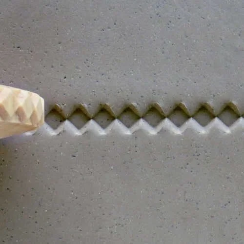 MKM_Pottery_Tools_inclay_FR-002 (1).jpg