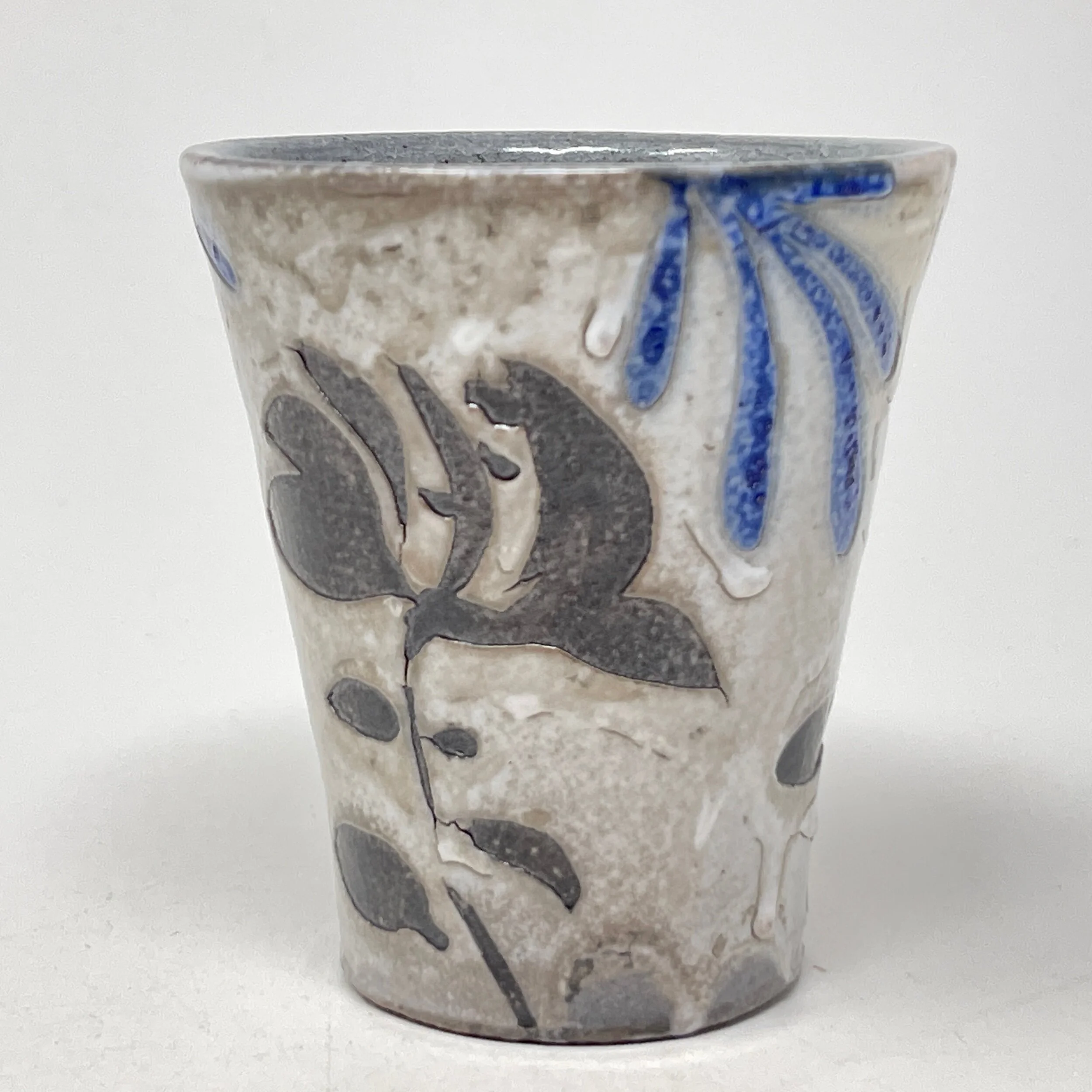 3A9B97DD-814B-40E0-A45C-0A63004DDDF3