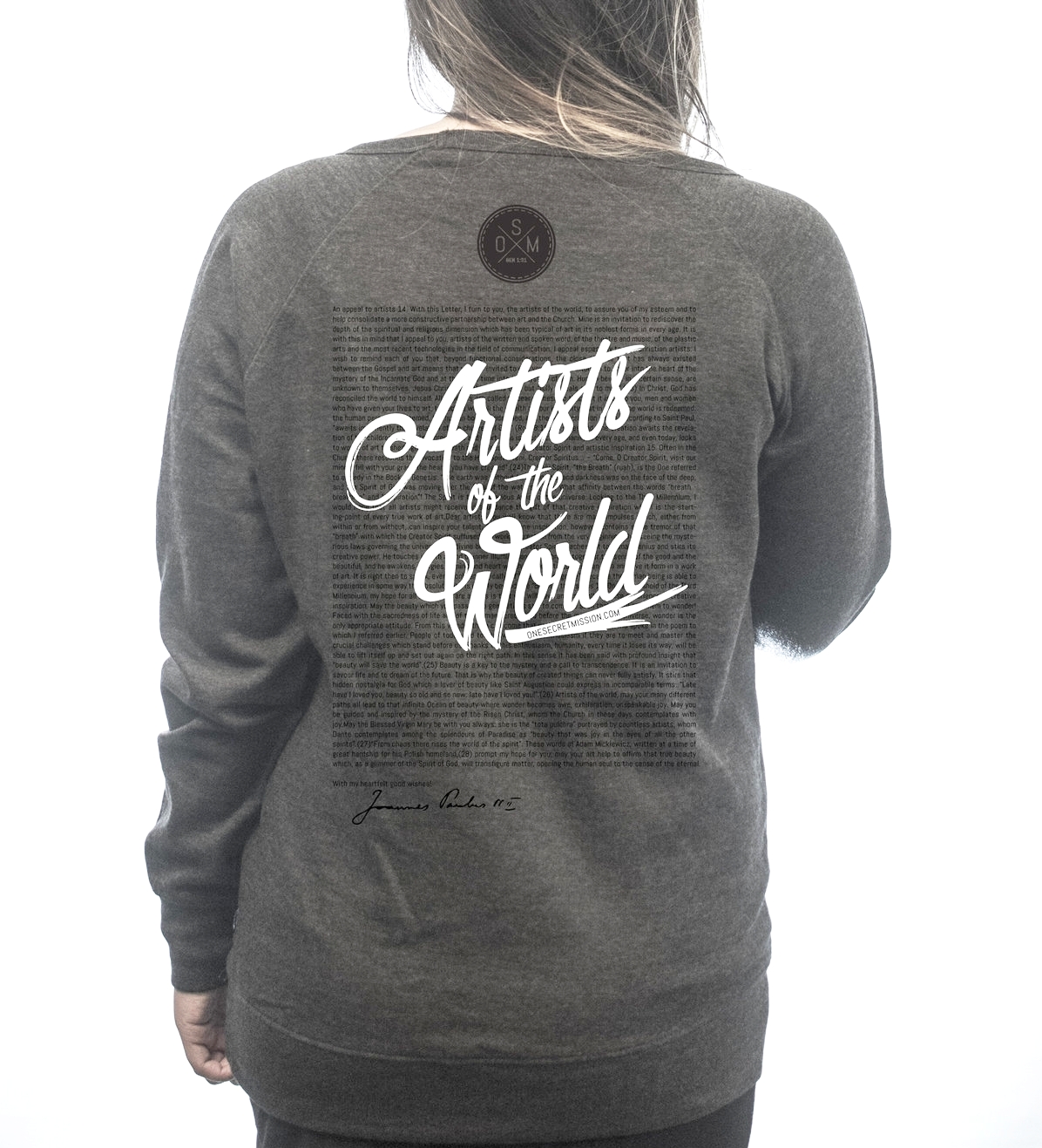 16-OSM-charcoal-grey-WMNS.jpg