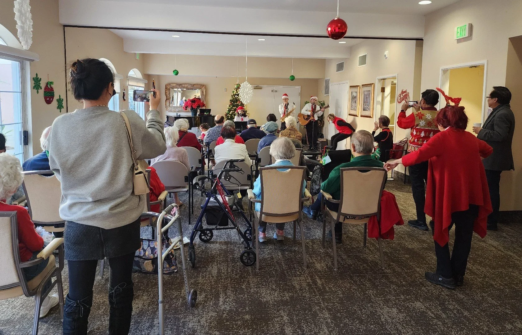 2025 Holidays at Carlton Senior Living