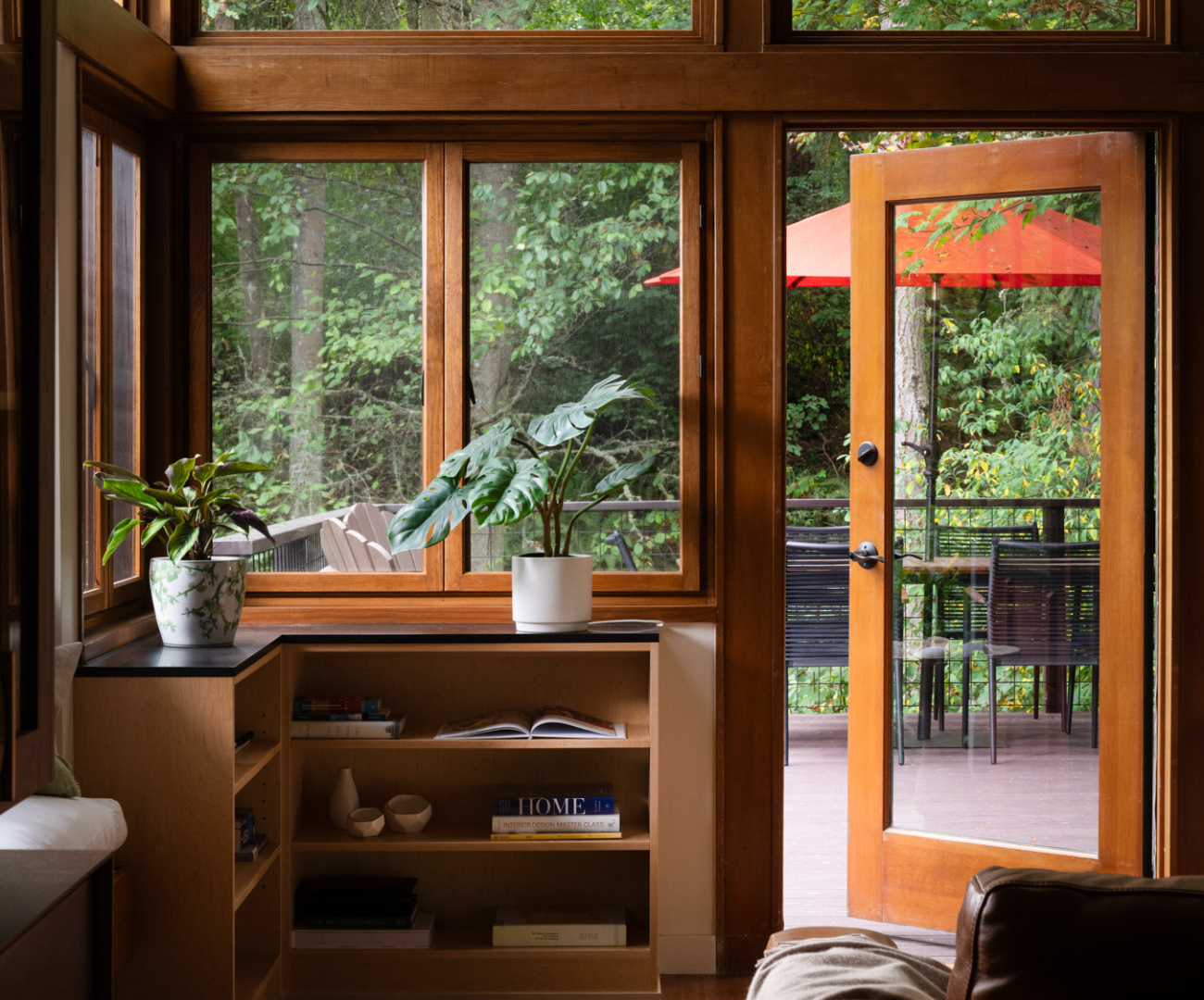 How Indoor-Outdoor Living Actually Works: 4 Design Principles for Connected Homes