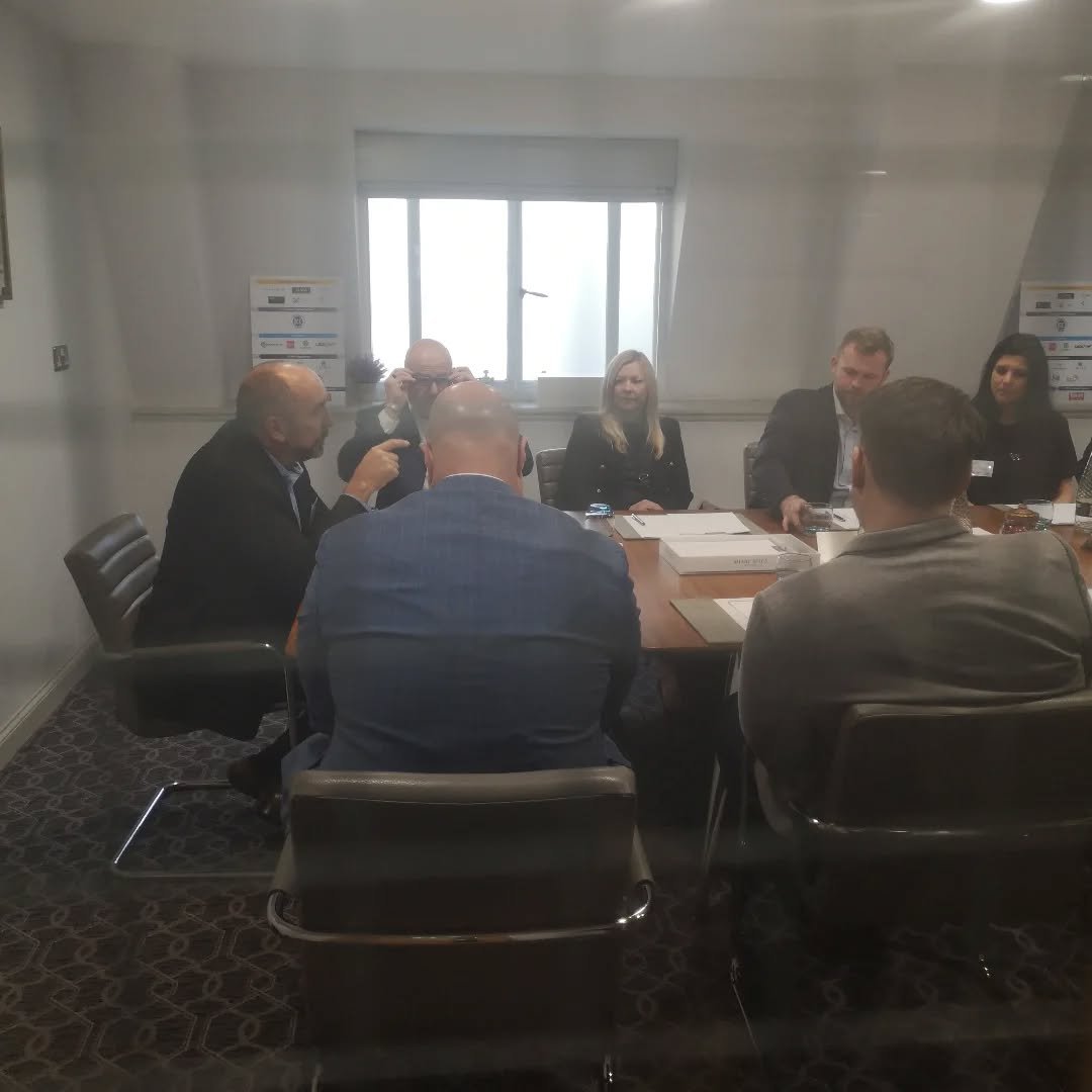 Full board with Chuck Tobin @ipsboard at the Tenth Annual Executive Security And CP Technology Forum in London! Yes I'm taking the photo through the glass!