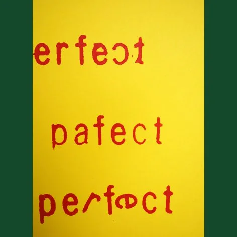 i am perfect yellow detail02_thumb.jpg