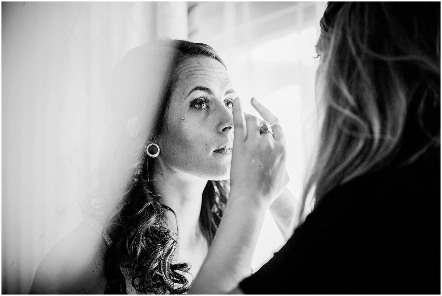 mythe-barn-alternative-wedding-68.jpg