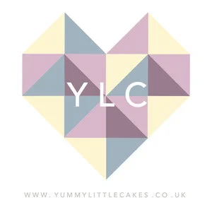 yummy+little+cakes+heart.jpeg