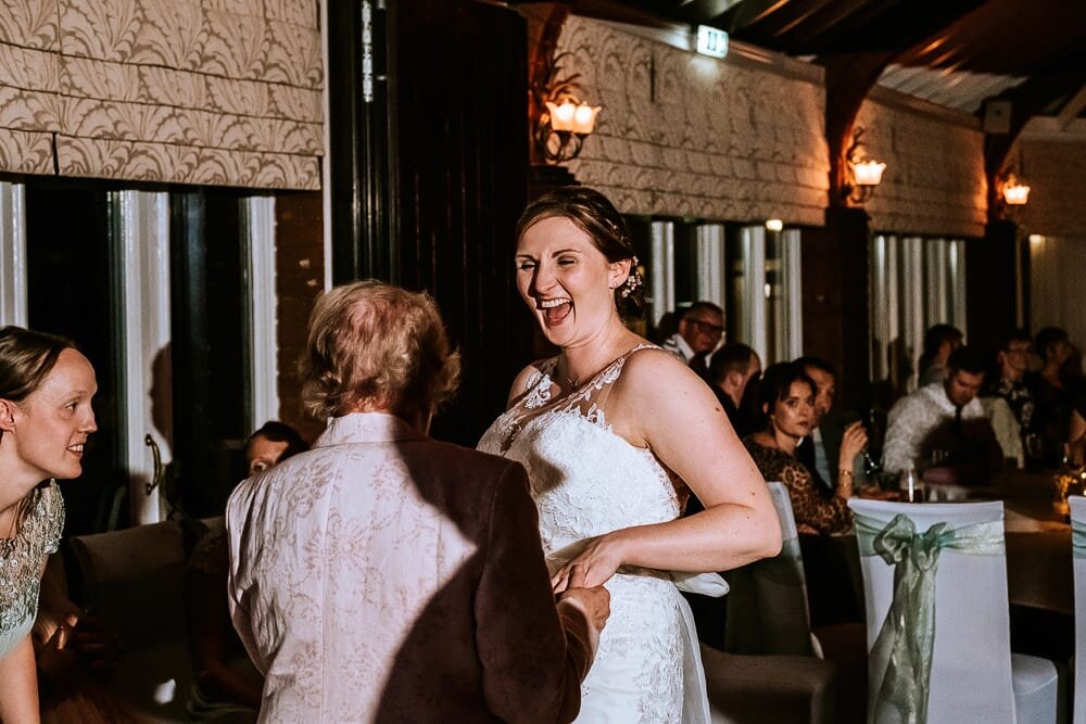 Ardencote-Manor-Wedding-Warwickshire-Wedding-Photographer-00133.jpg