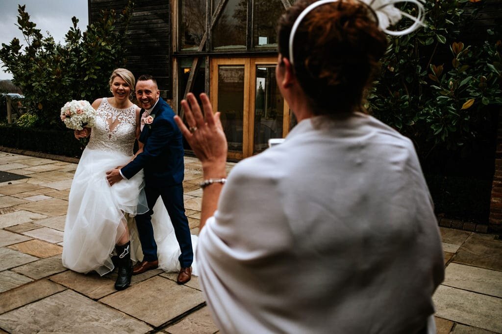 Mythe-Barn-Wedding-Best-East-Midlands-Wedding-Photographer-00092.jpg
