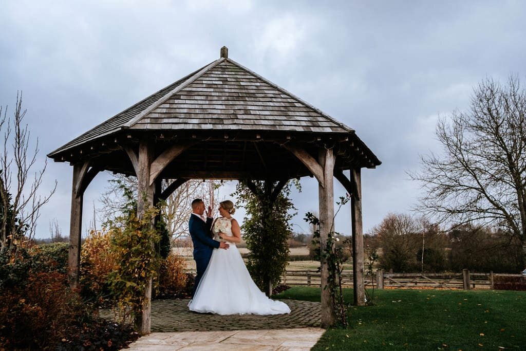 Mythe-Barn-Wedding-Best-East-Midlands-Wedding-Photographer-00098.jpg