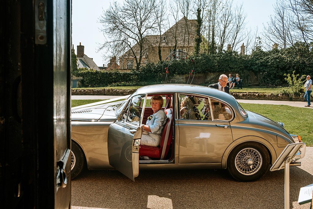 oakham-castle-and-william-cecil-wedding-photographer-00033.jpg