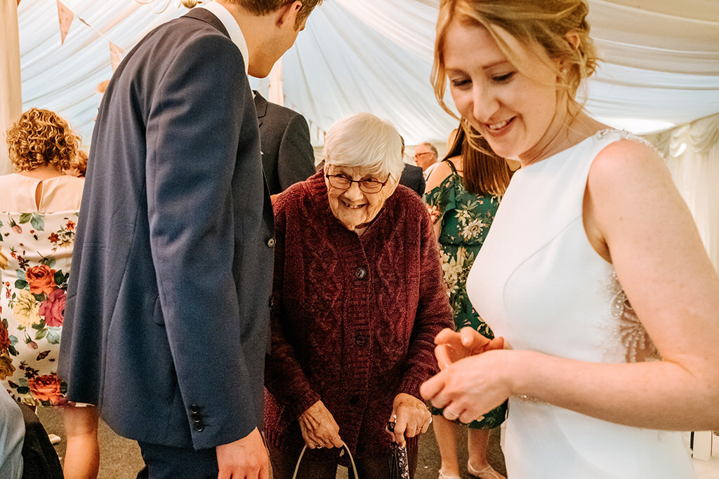 oakham-castle-and-william-cecil-wedding-photographer-00222.jpg