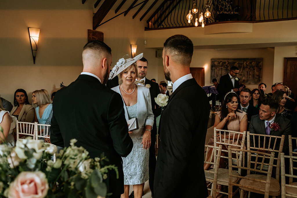 nuthurst-grange-wedding-photos-00112.jpg