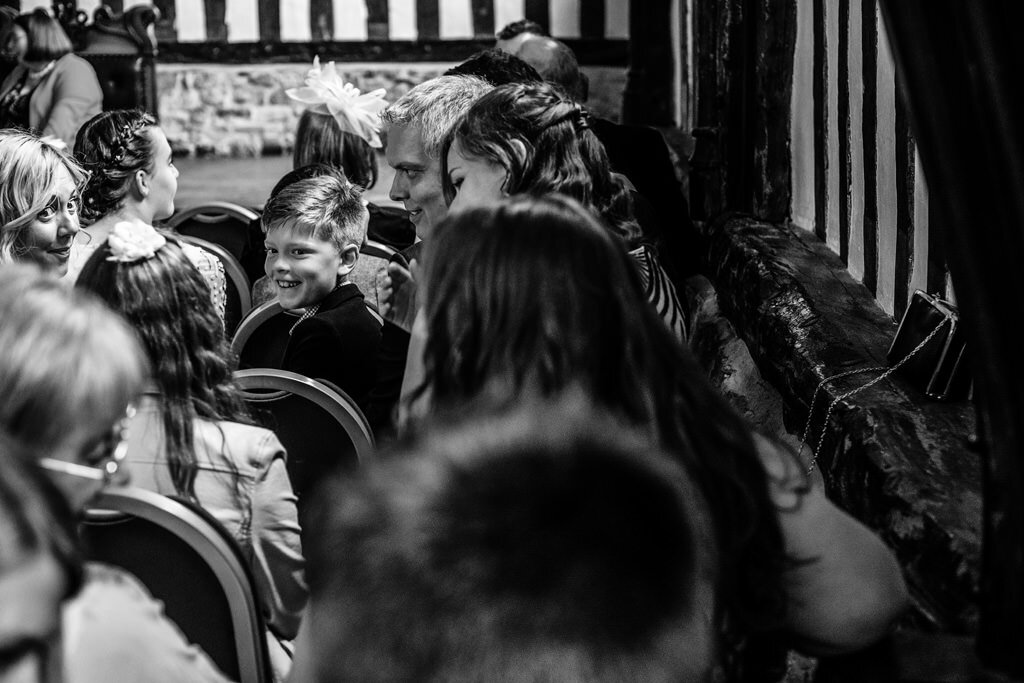 alternative-documentary-wedding-photographer-00090.jpg