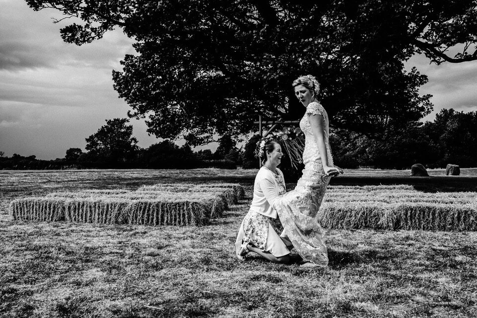 best-uk-ducumentary-alternative-wedding-photographer-00062.jpg