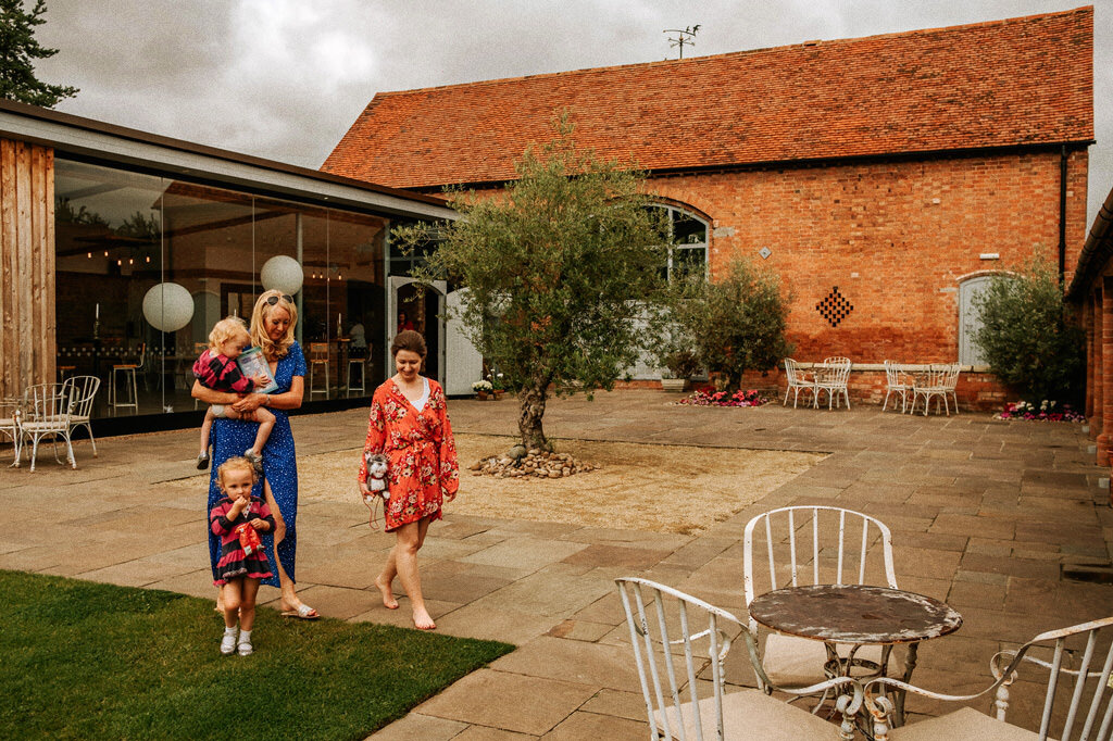 swallows-nest-warwickshire-wedding-photographer-00025.jpg