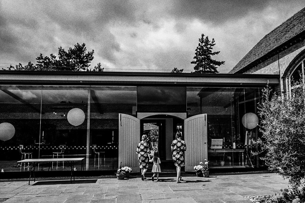 swallows-nest-warwickshire-wedding-photographer-00040.jpg