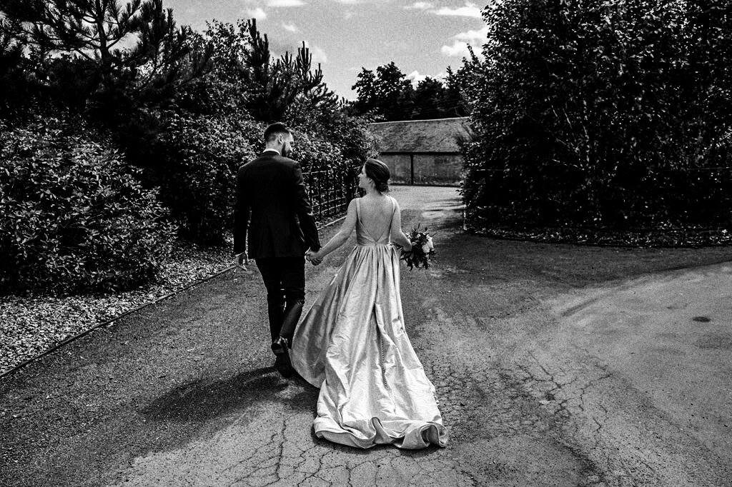 swallows-nest-warwickshire-wedding-photographer-00129.jpg