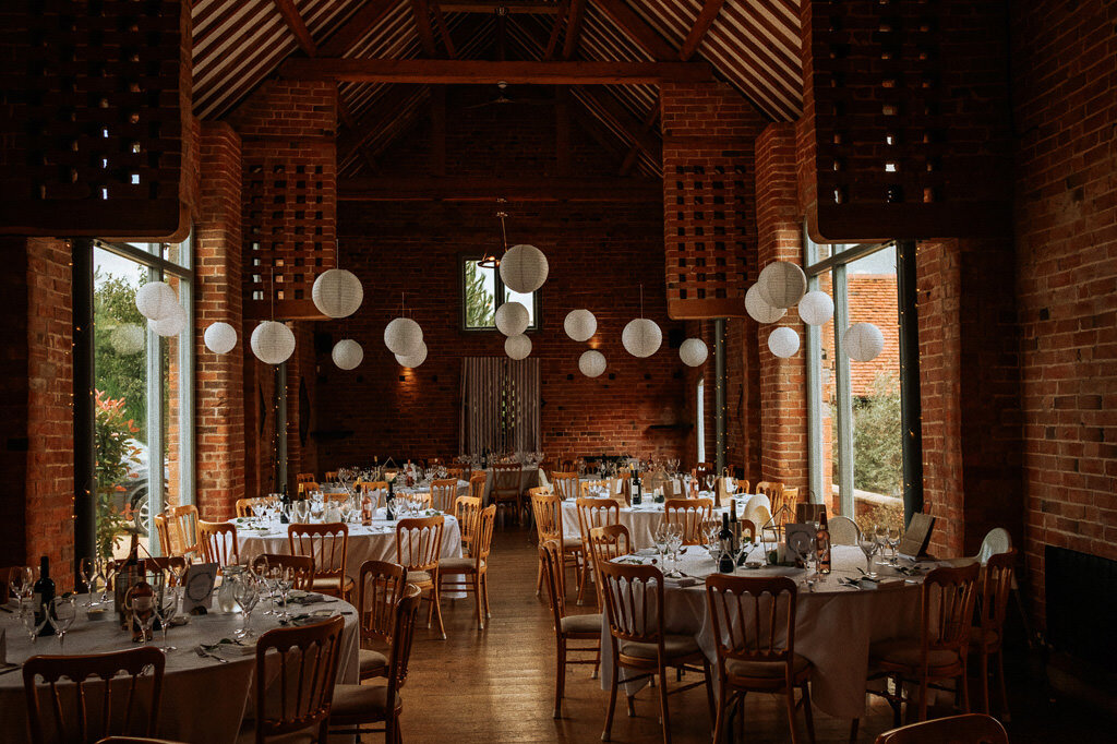 swallows-nest-warwickshire-wedding-photographer-00157.jpg