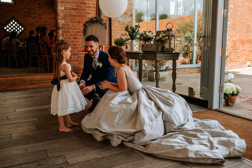 swallows-nest-warwickshire-wedding-photographer-00159.jpg