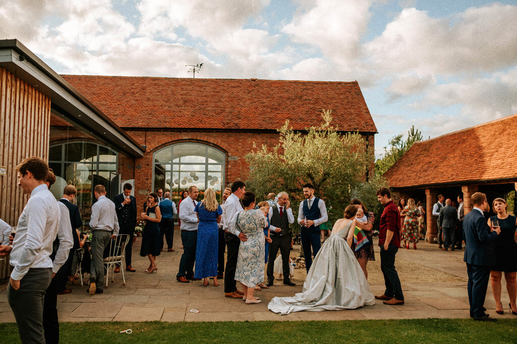 swallows-nest-warwickshire-wedding-photographer-00207.jpg