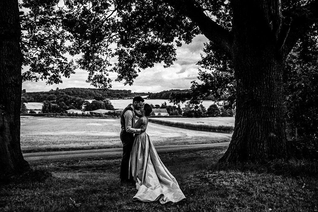 swallows-nest-warwickshire-wedding-photographer-00215.jpg