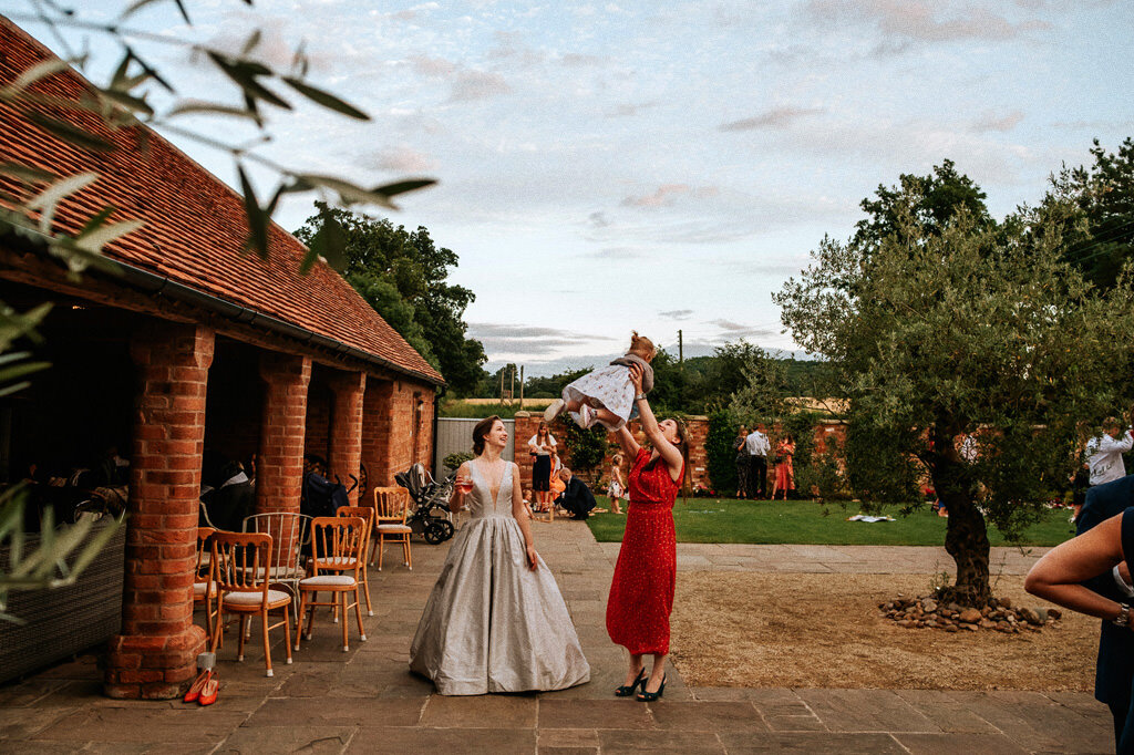 swallows-nest-warwickshire-wedding-photographer-00241.jpg