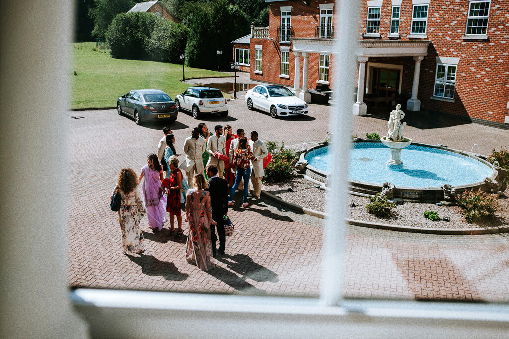 the-lakeside-suite-luxury-award-winning-wedding-photography-00039.jpg
