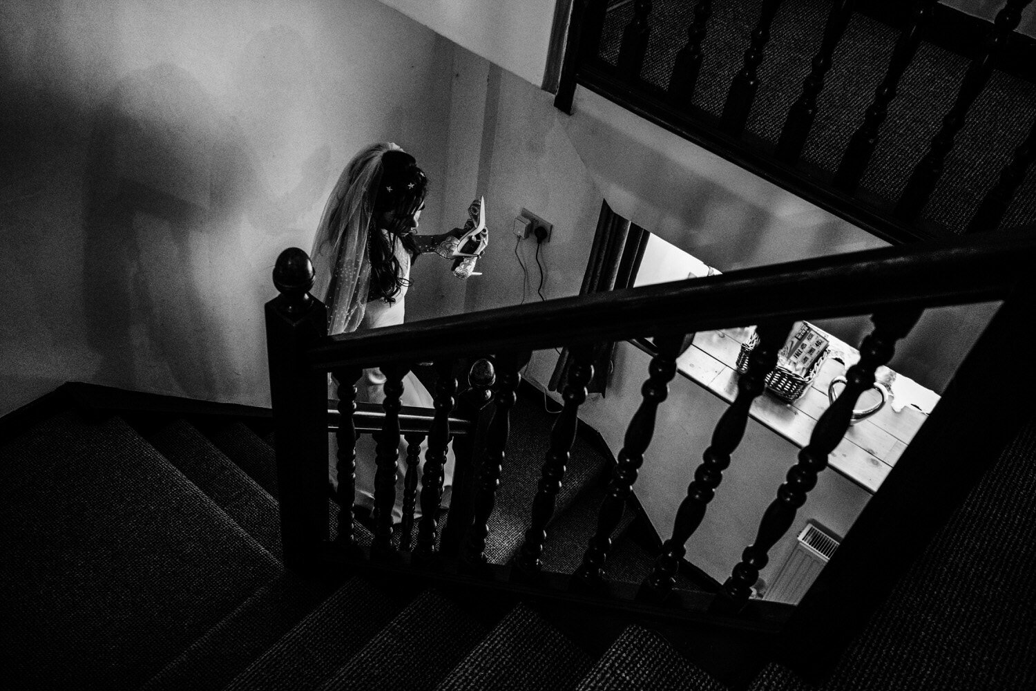 award-winning-documentary-rockingham-castle-wedding-photographer-00025.jpg