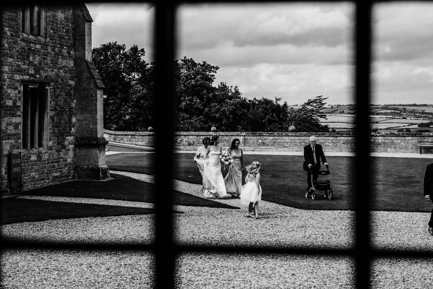 award-winning-documentary-rockingham-castle-wedding-photographer-00102.jpg