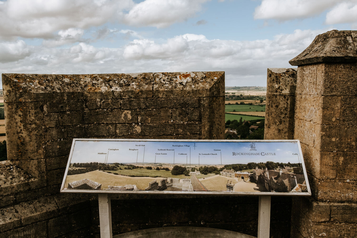 award-winning-documentary-rockingham-castle-wedding-photographer-00162.jpg