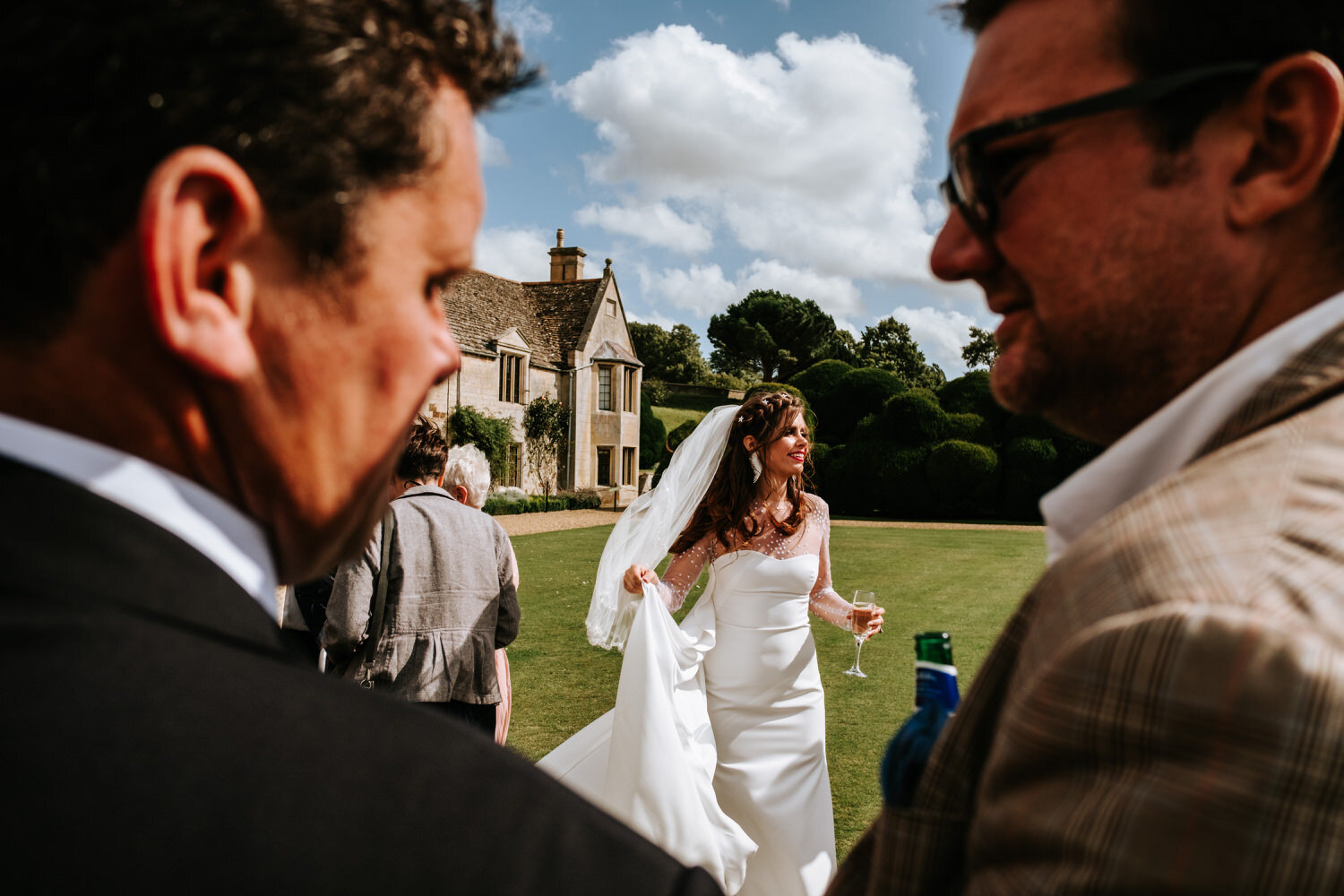 award-winning-documentary-rockingham-castle-wedding-photographer-00174.jpg