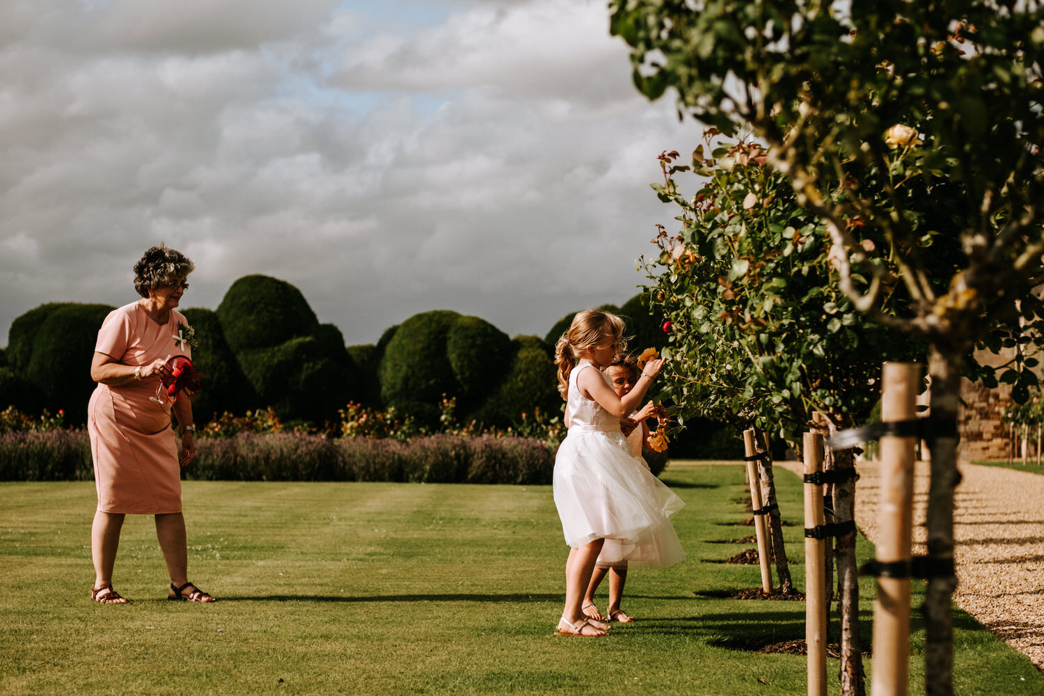 award-winning-documentary-rockingham-castle-wedding-photographer-00226.jpg