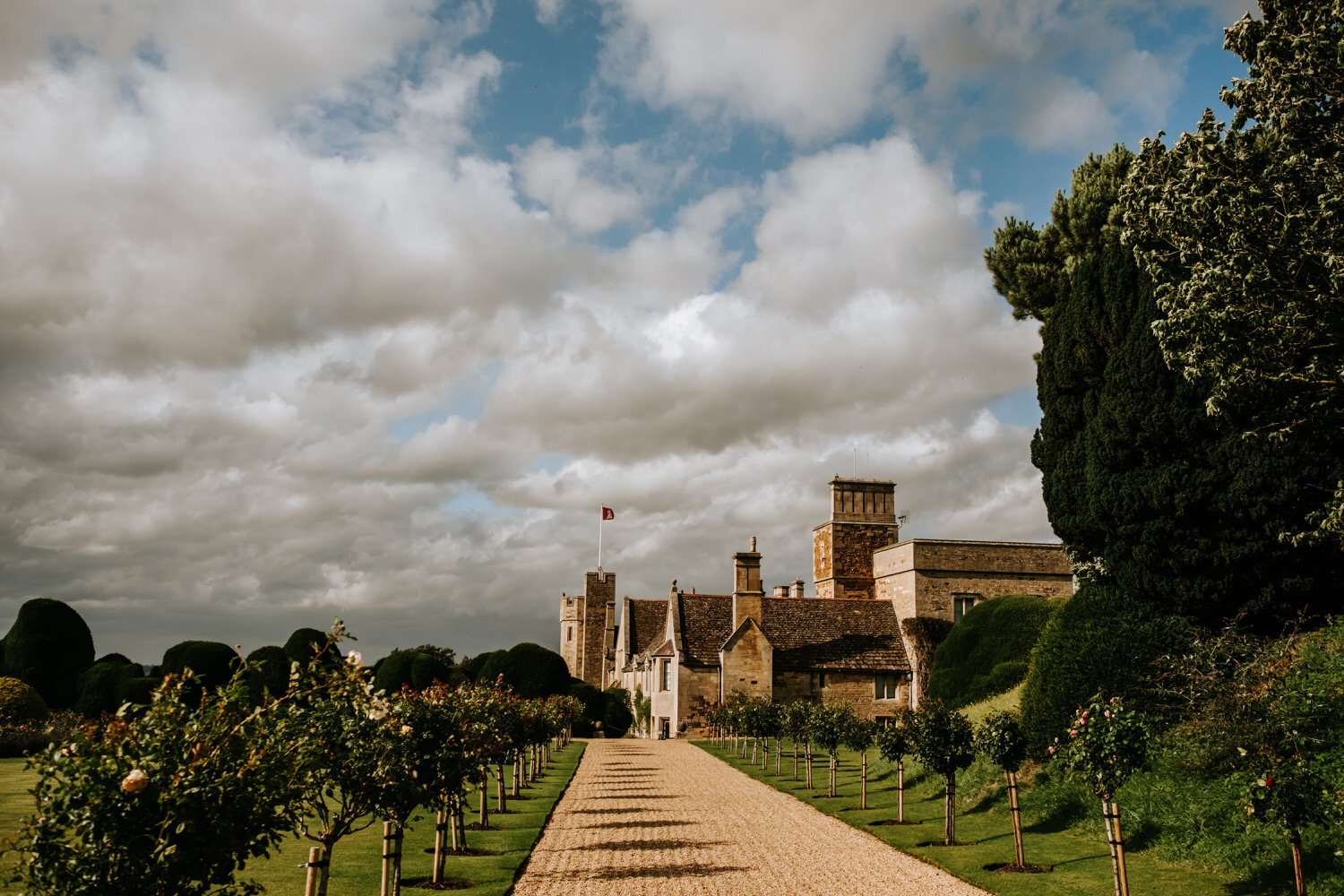 award-winning-documentary-rockingham-castle-wedding-photographer-00227.jpg