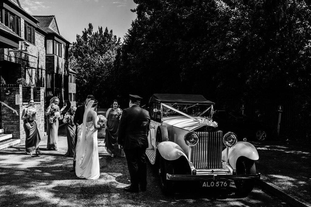 barnt-green-sailing-club-birmingham-documentary-wedding-photographer-00092.jpg