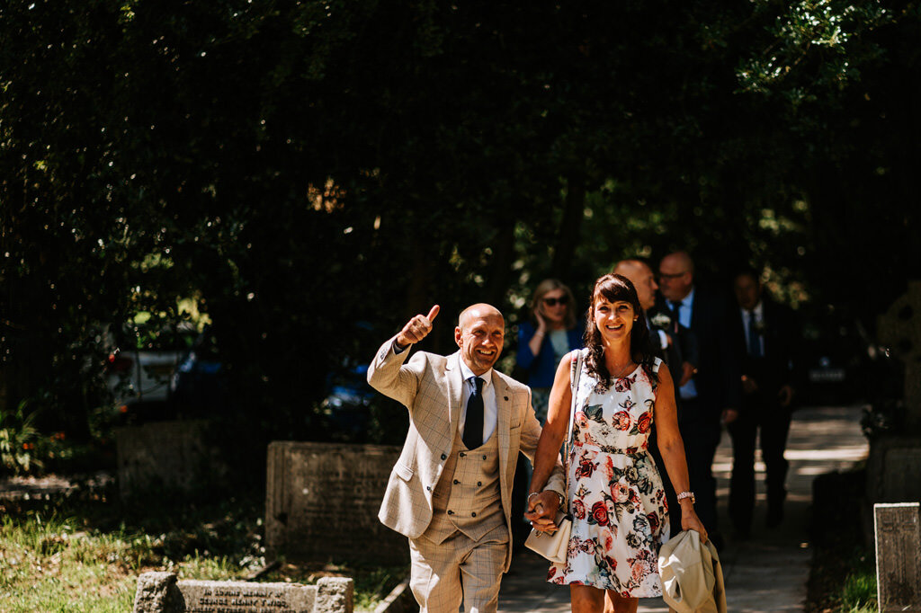 barnt-green-sailing-club-birmingham-documentary-wedding-photographer-00098.jpg