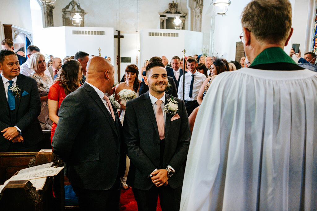 barnt-green-sailing-club-birmingham-documentary-wedding-photographer-00124.jpg