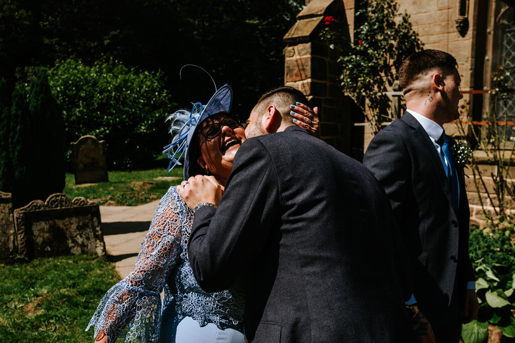 barnt-green-sailing-club-birmingham-documentary-wedding-photographer-00179.jpg