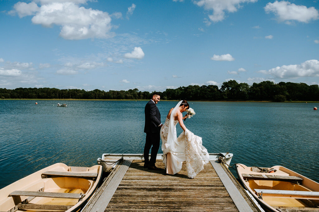 barnt-green-sailing-club-birmingham-documentary-wedding-photographer-00220.jpg