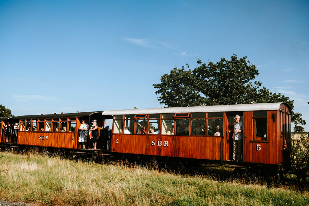 statfold-barn-railway-wedding-photographer-00181.jpg