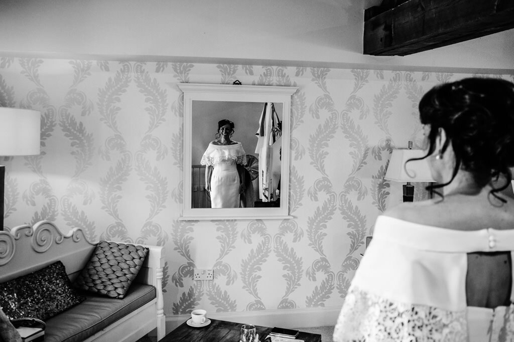 tutbury-castle-best-uk-wedding-photographers-00039.jpg