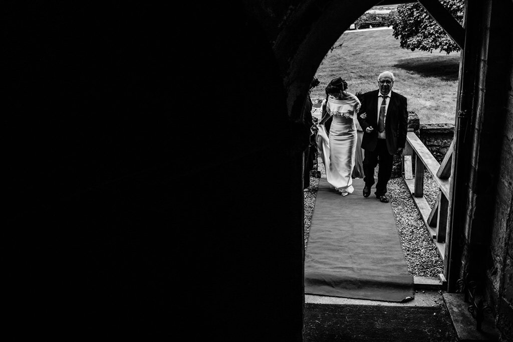 tutbury-castle-best-uk-wedding-photographers-00081.jpg