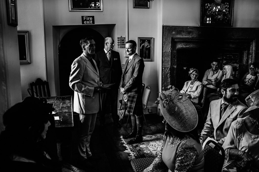 tutbury-castle-best-uk-wedding-photographers-00090.jpg