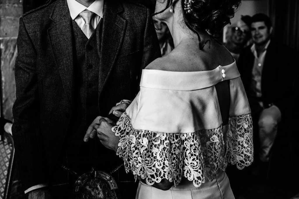 tutbury-castle-best-uk-wedding-photographers-00105.jpg