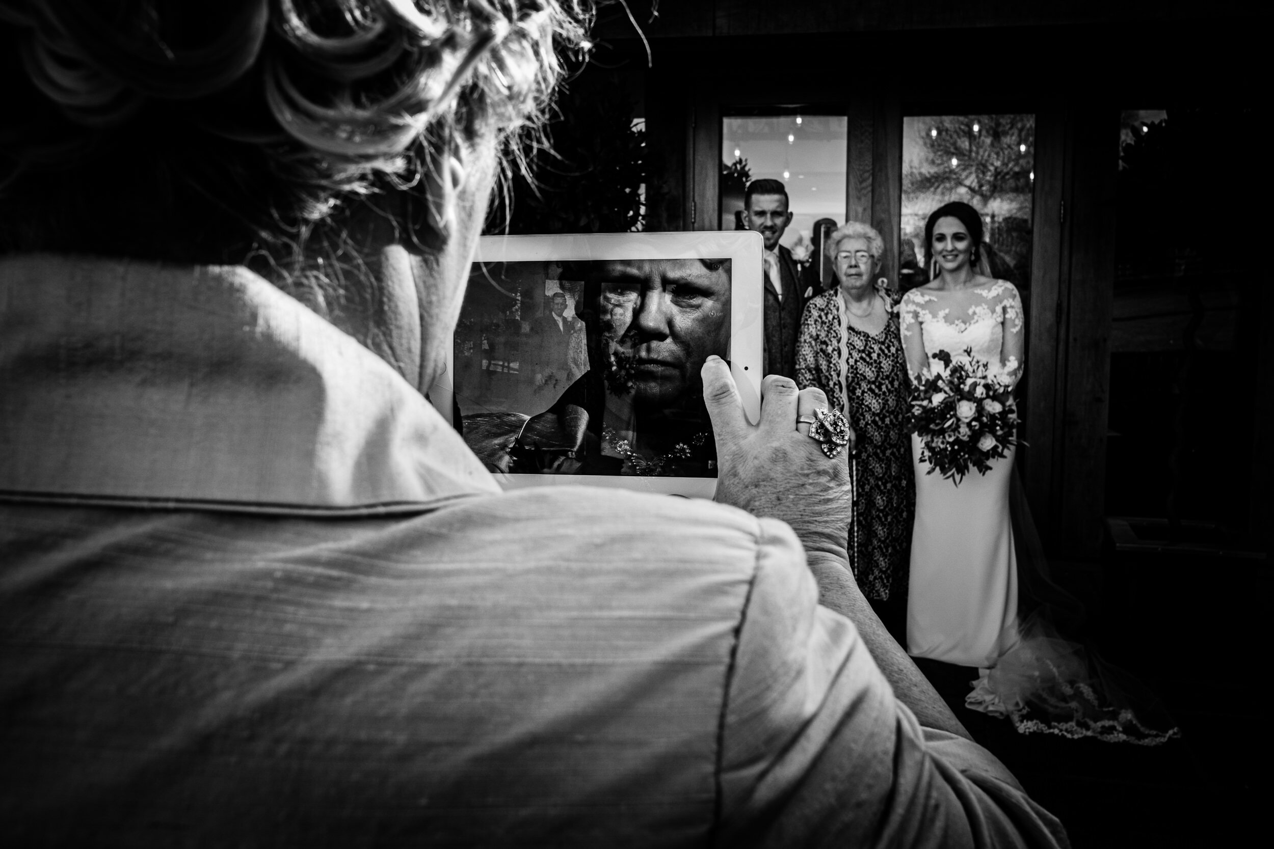 Mythe Barn Documentary Warwickshire Wedding Photographer