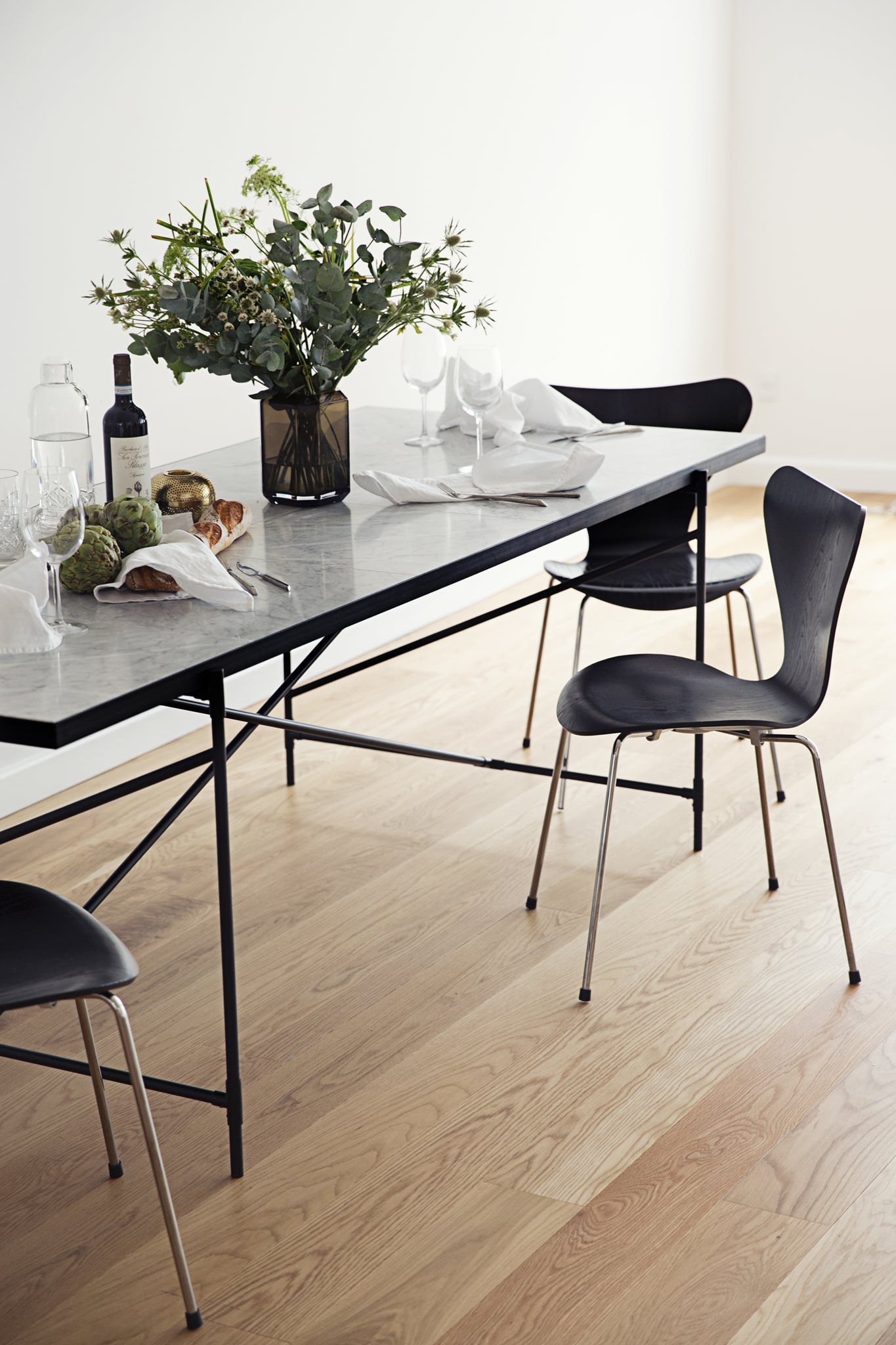 Dining-Table-230-12_large.JPG