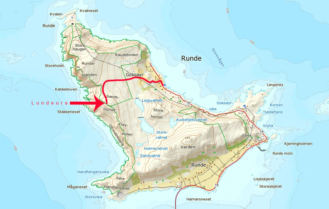 Runde description. There is a parking just before the camping. From there you walk up the mountain and head for a place called Lundeura, which is supposed to be one of the best places to photograph Atlantic Puffins, White-tailed Eagle, Great skua, Black-legged kittiwake, Common guillemot and more. The walk takes about 45min.
