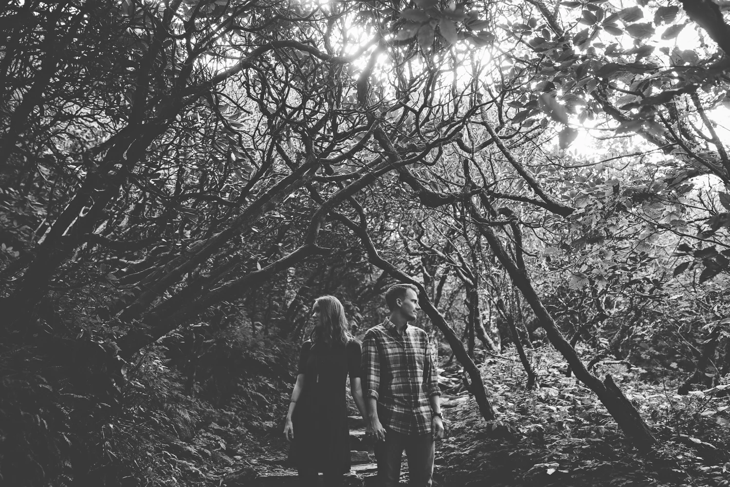 KDP_kristen&b_engaged_website-10.jpg