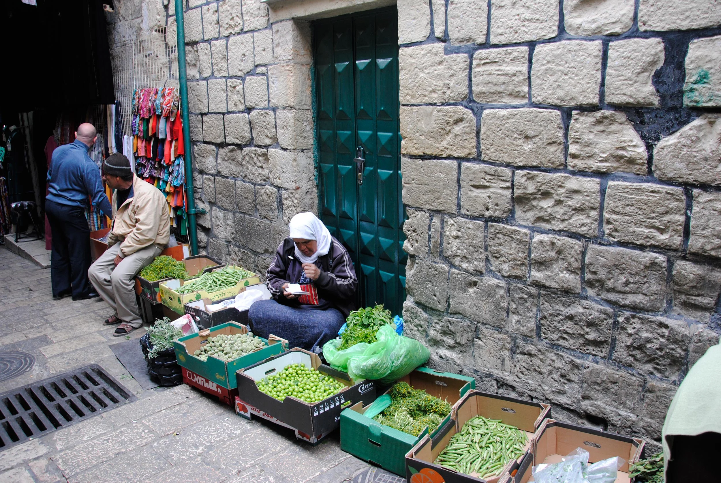 market_woman.jpg